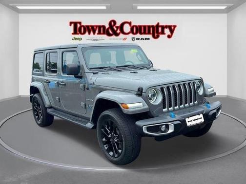 Sting Gray Clearcoat 2022 Jeep Wrangler Unlimited 4xe Sahara