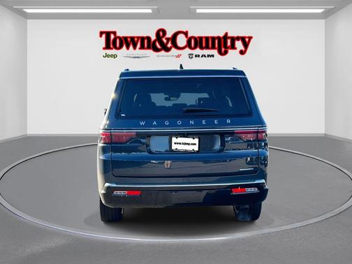2024 Jeep Wagoneer L Series II