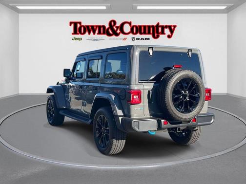2022 Jeep Wrangler Unlimited 4xe Sahara