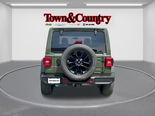 2022 Jeep Wrangler Unlimited 4xe Sahara