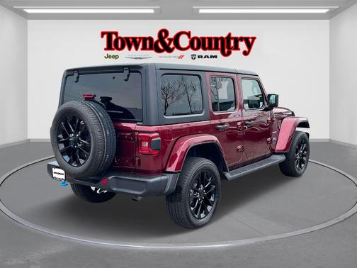 2022 Jeep Wrangler Unlimited 4xe Sahara