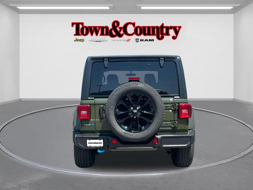 2022 Jeep Wrangler Unlimited 4xe Sahara