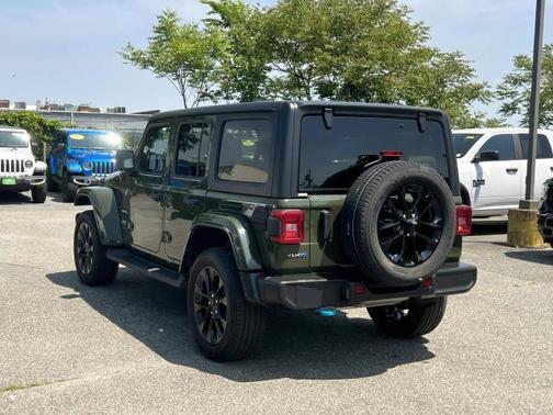2022 Jeep Wrangler Unlimited 4xe Sahara