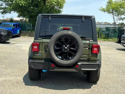 2022 Jeep Wrangler Unlimited 4xe Sahara
