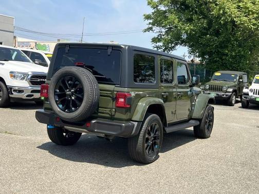 2022 Jeep Wrangler Unlimited 4xe Sahara