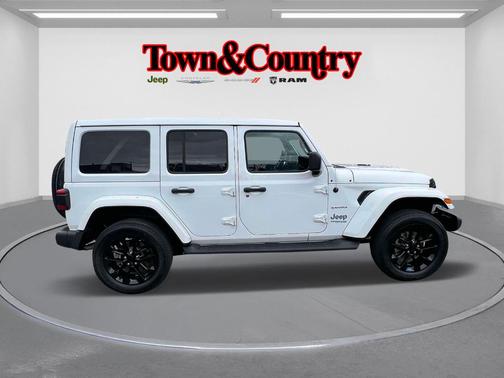 2022 Jeep Wrangler Unlimited 4xe Sahara