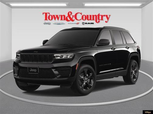 2025 Jeep Grand Cherokee Laredo