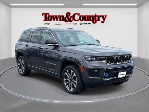 2022 Jeep Grand Cherokee 4xe Overland