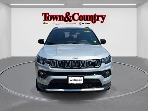 Silver Zynith 2025 Jeep Compass Limited