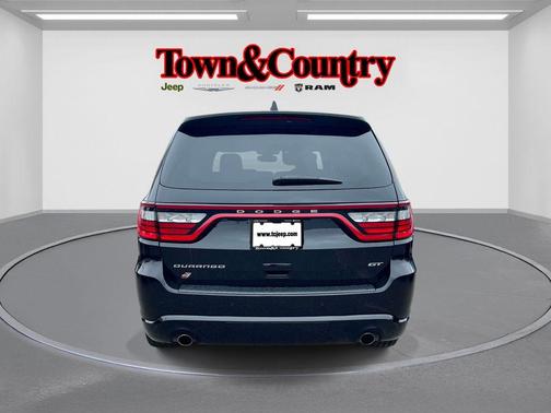 DB Black Crystal Clearcoat 2025 Dodge Durango GT