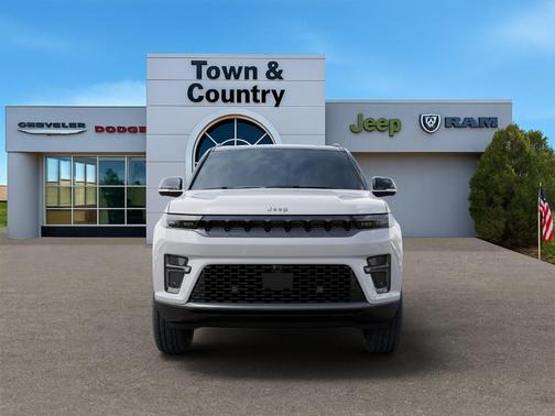 2026 Jeep Grand Wagoneer 