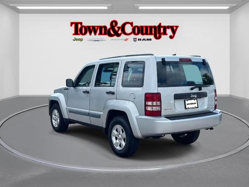 2010 Jeep Liberty Sport