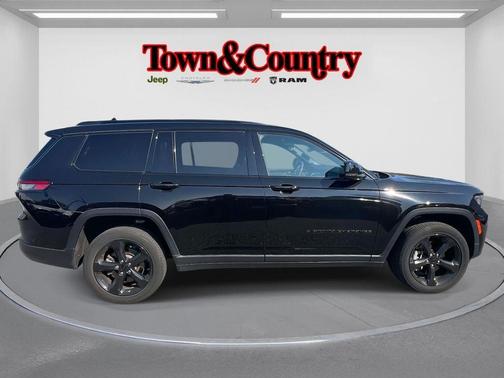 2023 Jeep Grand Cherokee L Laredo