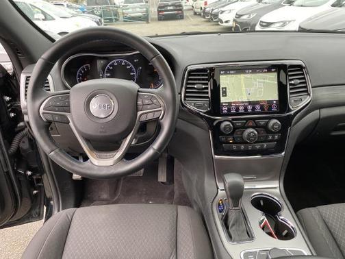 2019 Jeep Grand Cherokee Upland for sale in Levittown, NY - image 14