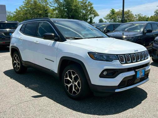 Bright White Clearcoat 2025 Jeep Compass Limited
