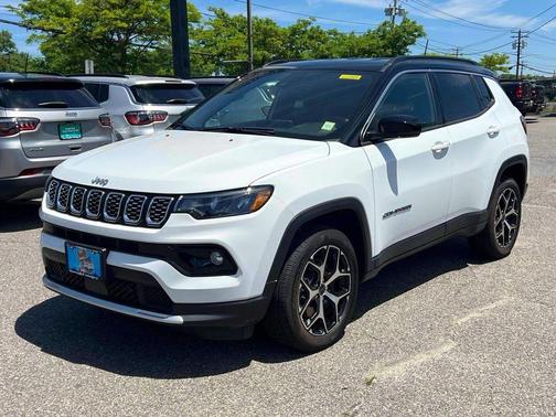 Bright White Clearcoat 2025 Jeep Compass Limited