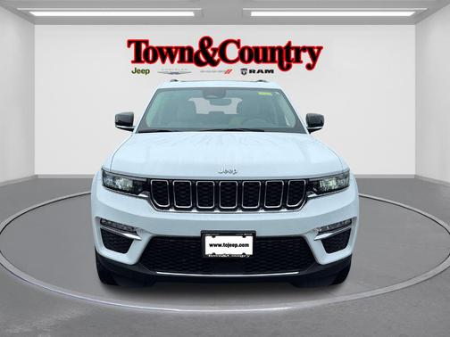 2022 Jeep Grand Cherokee 4xe Base