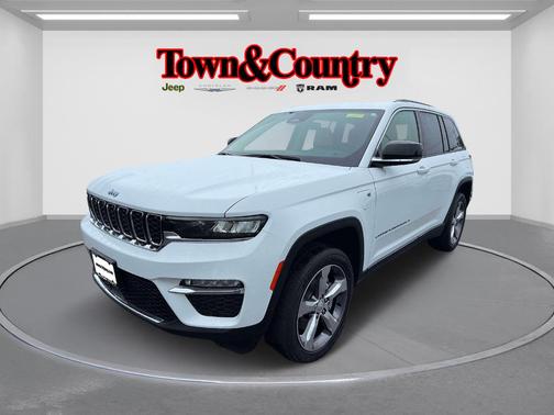2022 Jeep Grand Cherokee 4xe Base
