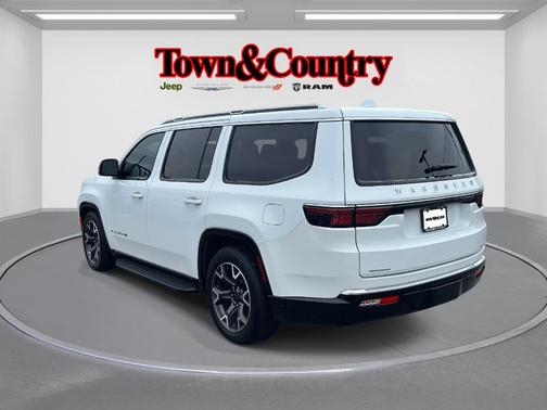 2023 Jeep Wagoneer Series III