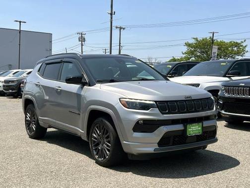 2022 Jeep Compass Altitude