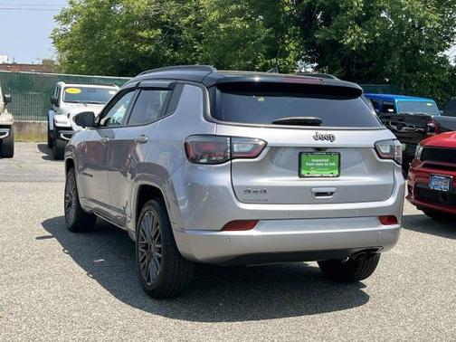 2022 Jeep Compass Altitude
