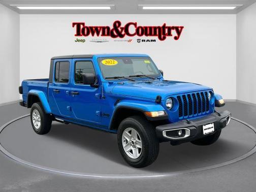 2022 Jeep Gladiator Sport