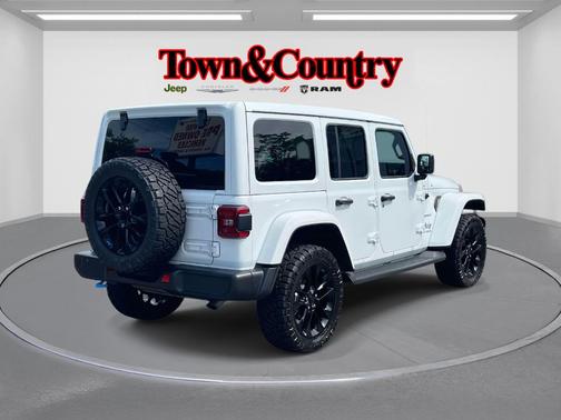 2022 Jeep Wrangler Unlimited 4xe Sahara
