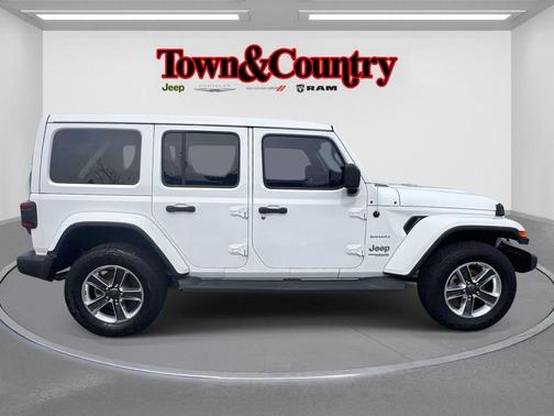 2020 Jeep Wrangler Unlimited Sahara