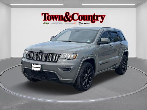 2021 Jeep Grand Cherokee Laredo