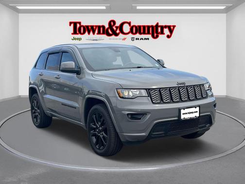 2021 Jeep Grand Cherokee Laredo