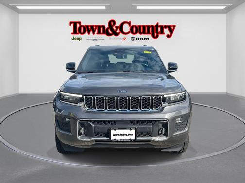 2022 Jeep Grand Cherokee Overland