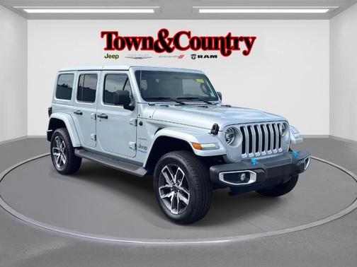2022 Jeep Wrangler Unlimited 4xe Sahara