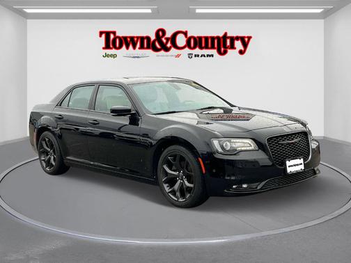 2021 Chrysler 300 S