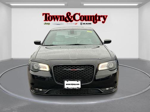 2021 Chrysler 300 S