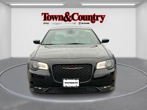 2021 Chrysler 300 S