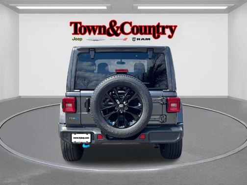 2022 Jeep Wrangler Unlimited 4xe Sahara