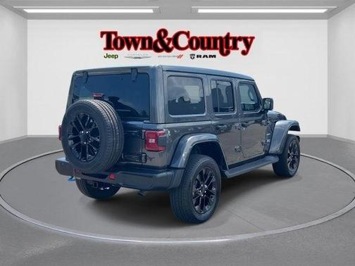 2022 Jeep Wrangler Unlimited 4xe Sahara