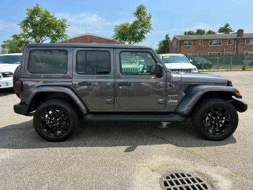 2022 Jeep Wrangler Unlimited 4xe Sahara