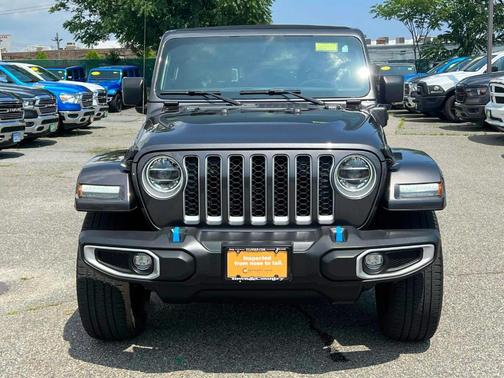 2022 Jeep Wrangler Unlimited 4xe Sahara