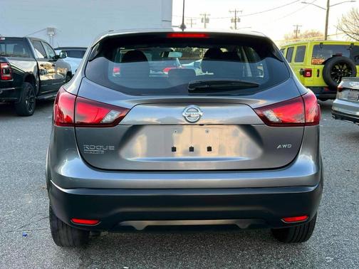 2019 Nissan Rogue Sport S
