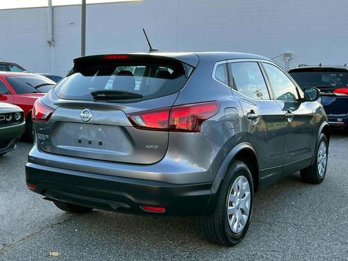 2019 Nissan Rogue Sport S