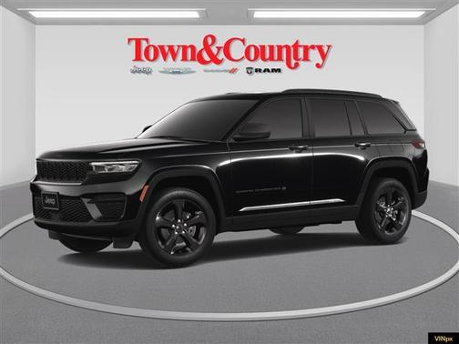 2025 Jeep Grand Cherokee Laredo