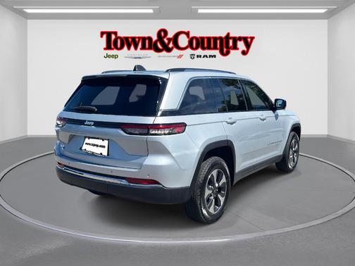 2023 Jeep Grand Cherokee 4xe Base