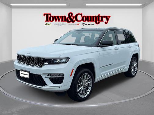 2023 Jeep Grand Cherokee Summit