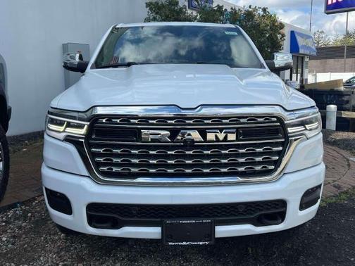 Bright White Clearcoat 2025 RAM 1500 Limited