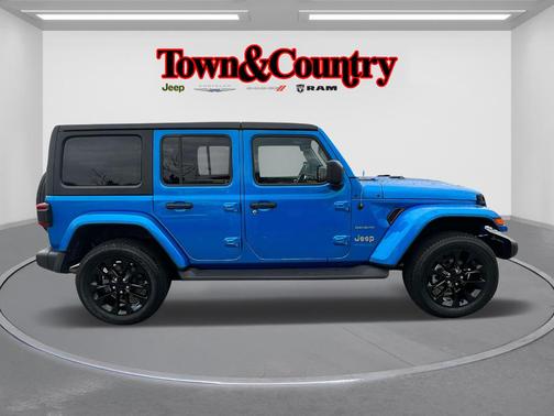 2022 Jeep Wrangler Unlimited 4xe Sahara