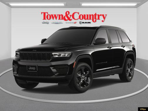 2025 Jeep Grand Cherokee Laredo