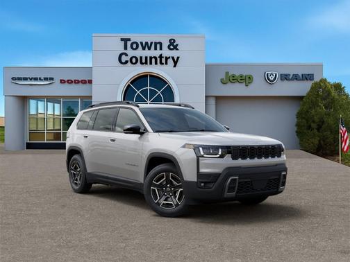 Silver Zynith 2026 Jeep Cherokee LAREDO/LIMITED