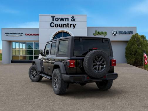 Black Clearcoat 2026 Jeep Wrangler Sport