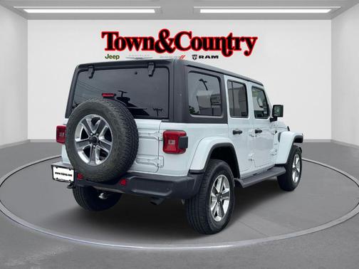2020 Jeep Wrangler Unlimited Sahara